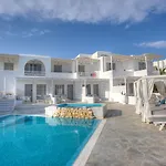 Andronis Minois Hotel