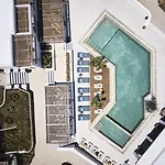 Hotel Andronis Minois Parasporos
