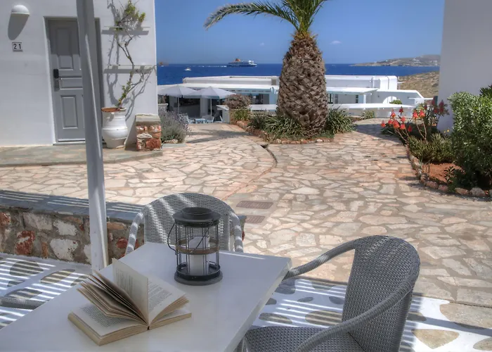 Hotel Andronis Minois Parasporos