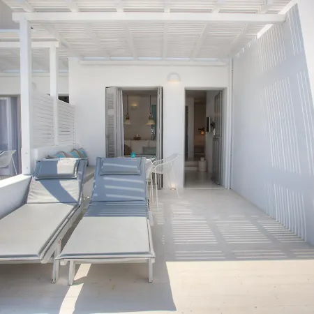 Hotel Andronis Minois
