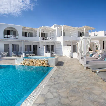 Hotel Andronis Minois