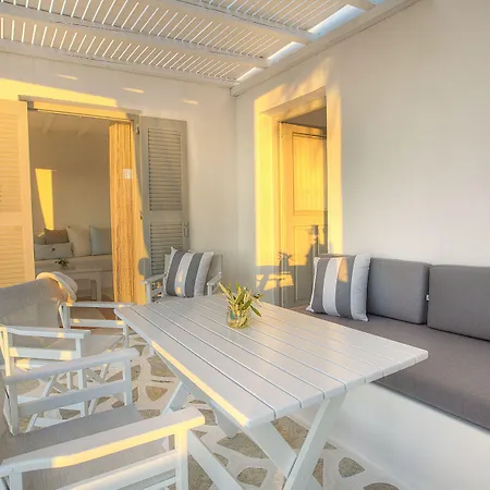 Andronis Minois Hotel