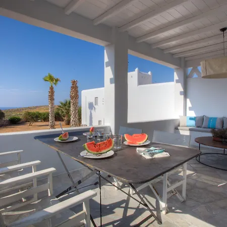 Andronis Minois فندق Parasporos