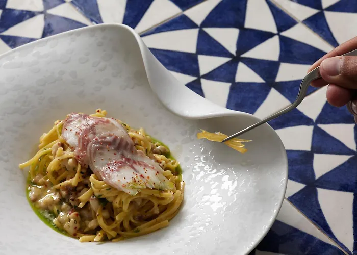 فندق Andronis Minois Parasporos